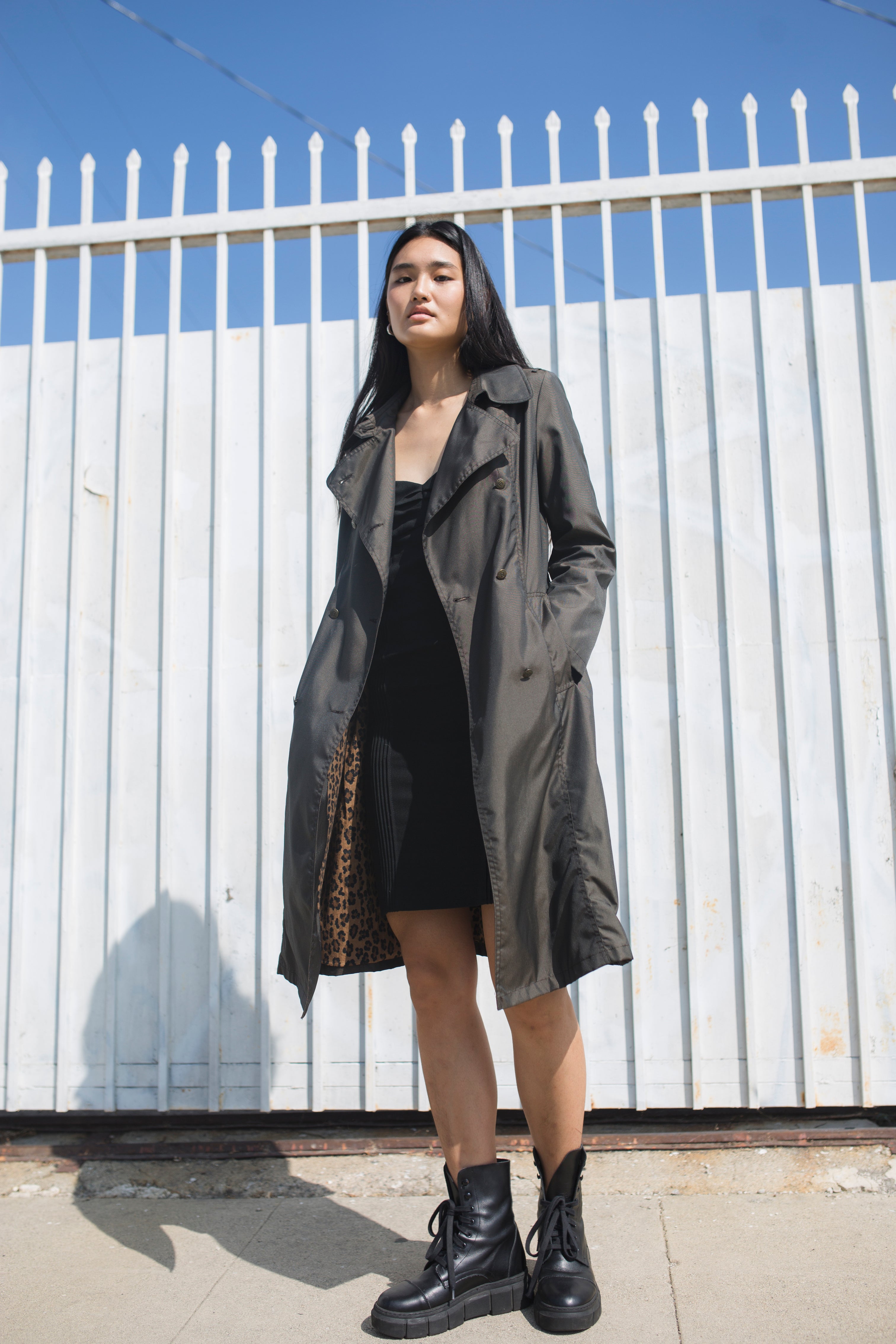 【FENDI】TRENCH COAT Double-Breasted Beige Trench Coat - Fendi - Women | WE IN STYLE
